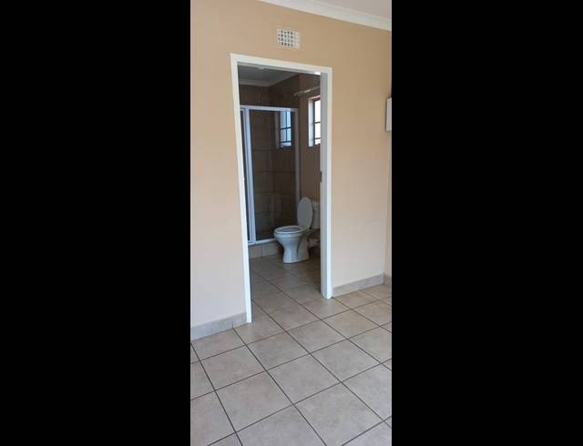 3 BEDROOM HOUSE FOR SALE IN SKY CITY
